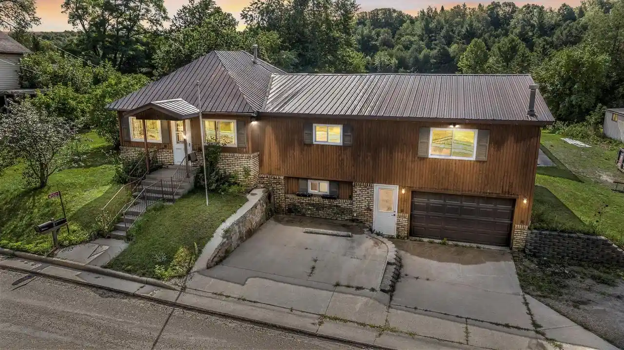 Photo 1 of Single family home for sale at W2267 St 22, Pulcifer, WI 54124 | MLS# 50330529 | Listing updated on 2026-08-13