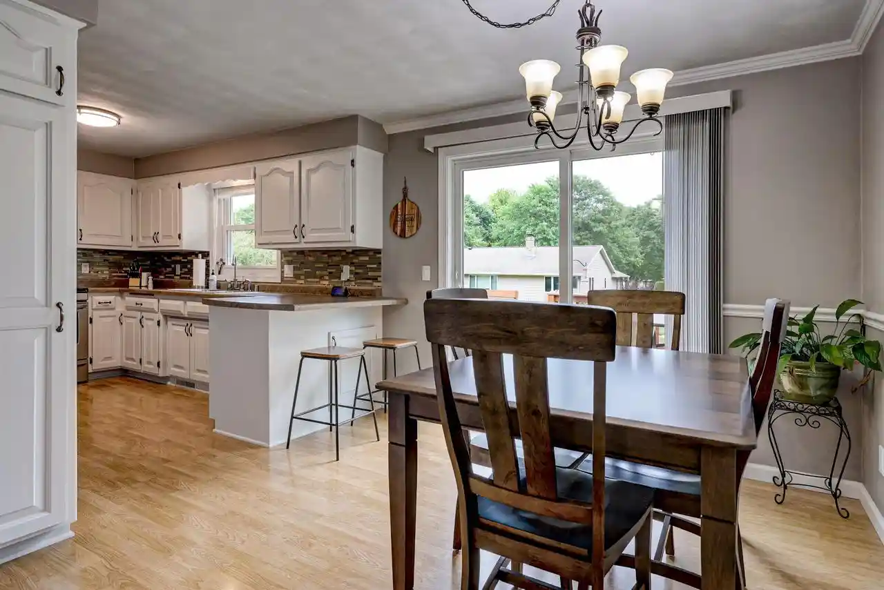 Photo 3 of Single family home for sale at 1002 S Covenant Lane Lane, Appleton, WI 54915 | MLS# 50330527 | Listing updated on 2026-09-14