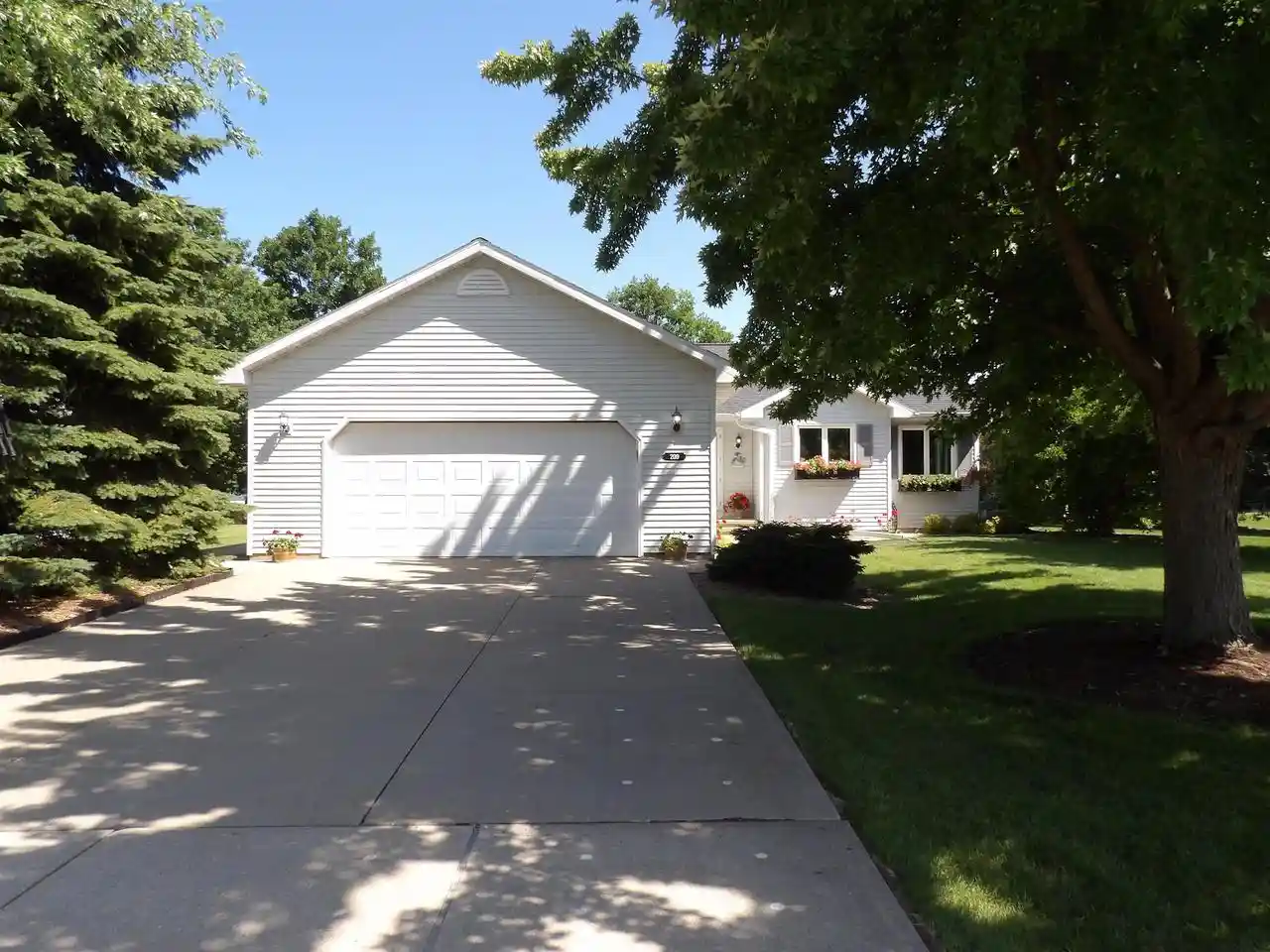 Photo 1 of Single family home for sale at 209 Windfield Court Court, Wrightstown, WI 54180 | MLS# 50330535 | Listing updated on 2026-08-10