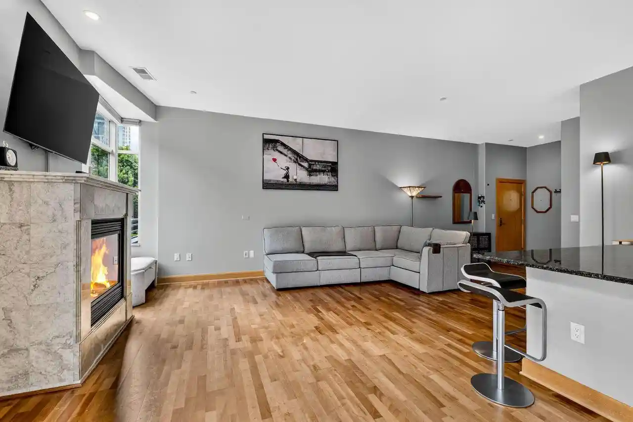 4th image of 1111 N Marshall St St, Milwaukee, WI 53202