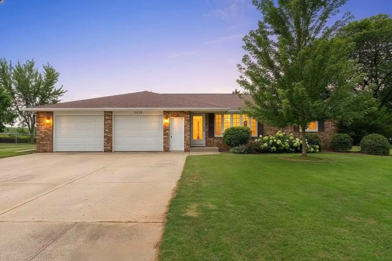 Photo 1 of Single family home for sale at 2812 Finger Road Road, Green Bay, WI 54302 | MLS# 50330537 | Listing updated on 2026-08-24