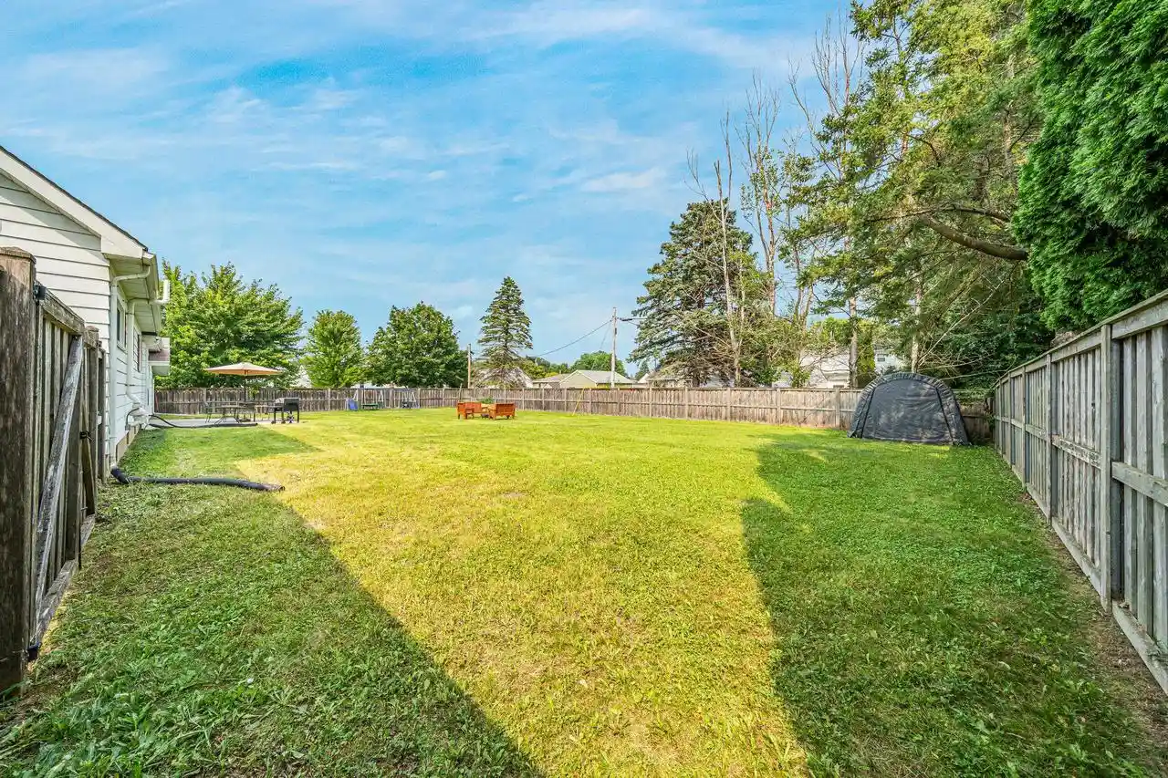 44th image of 1918 Alaska Street Street, Oshkosh, WI 54902 | MLS# 50330521
