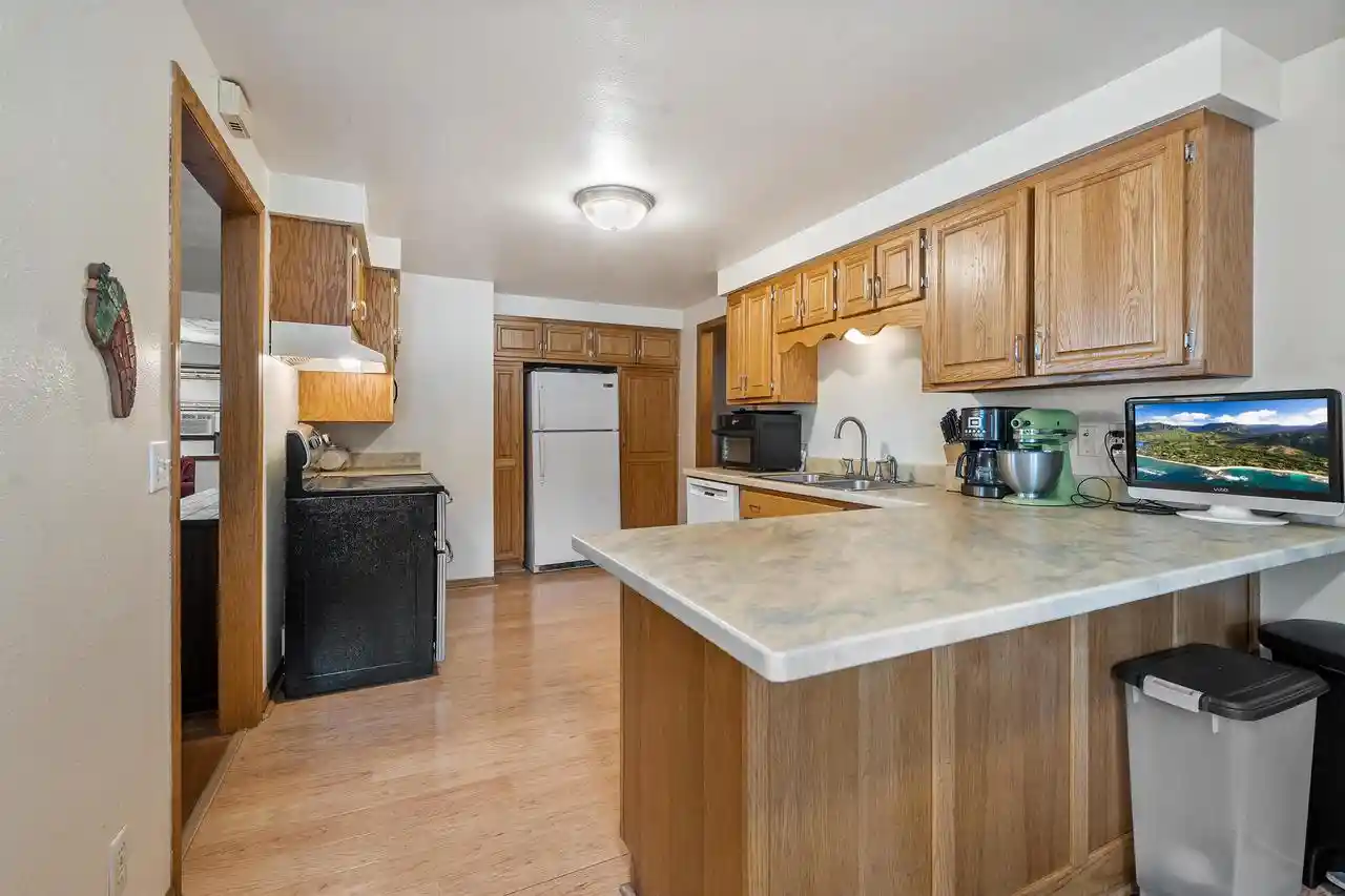 32nd image of 120 5th Street Street, Oconto, WI 54153 | MLS# 50330524
