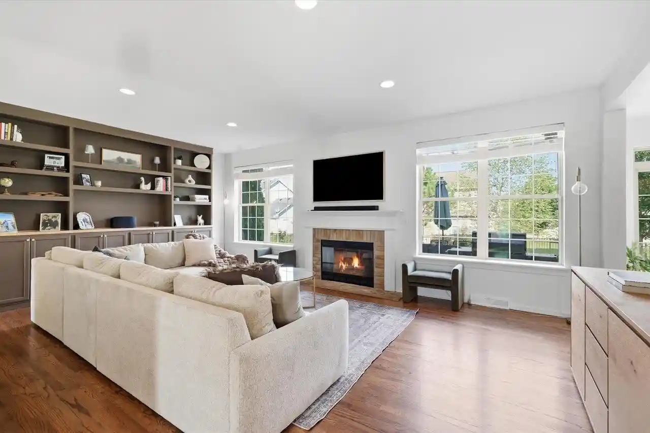 Photo 2 of Single family home for sale at 917 Parkton Dr, Waukesha, WI 53189 | MLS# 1975040 | Listing updated on 2026-08-11