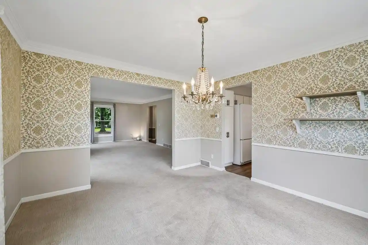 Photo 3 of Single family home for sale at 5318 Comanche Way, Madison, WI 53704 | MLS# 2029838 | Listing updated on 2026-10-08