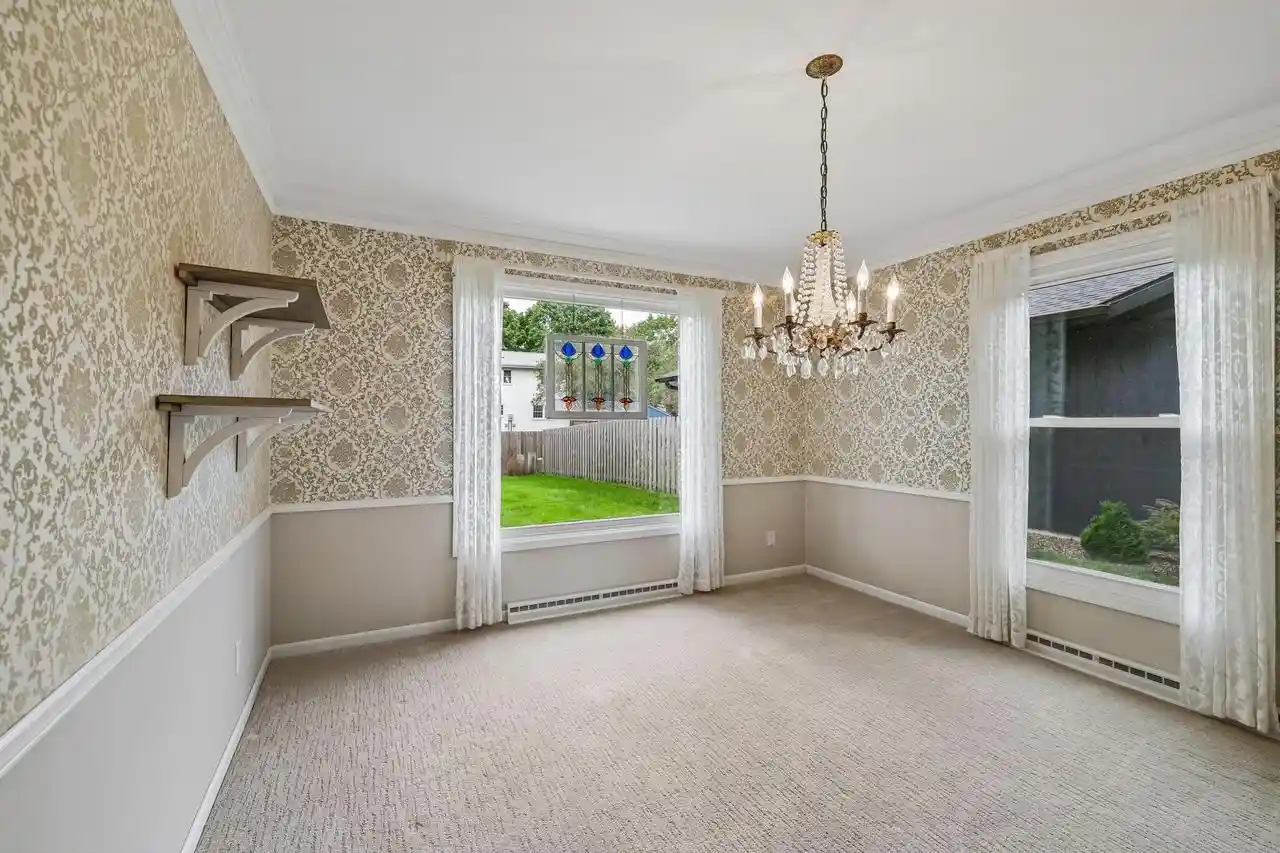 Photo 4 of Single family home for sale at 5318 Comanche Way, Madison, WI 53704 | MLS# 2029838 | Listing updated on 2026-10-08
