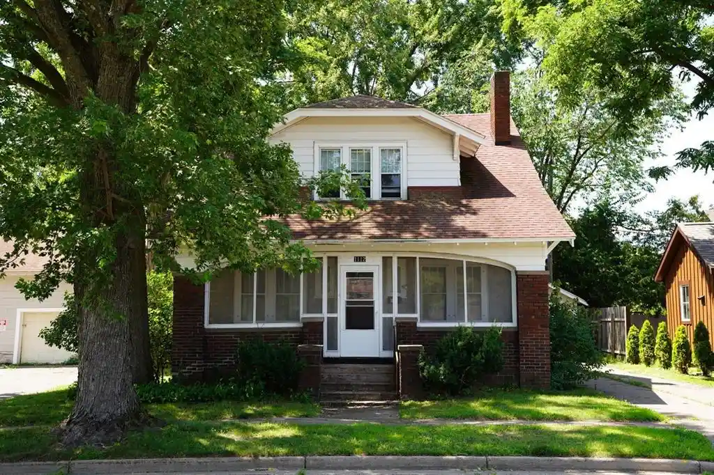 image of 1112 S Barstow Street Street, Eau Claire, WI 54701 | MLS# 1603927