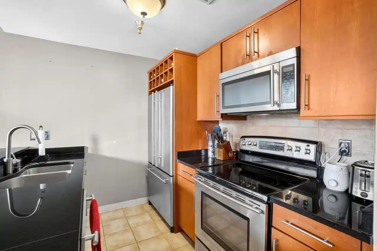 3rd image of 234 N Broadway N N, Milwaukee, WI 53202