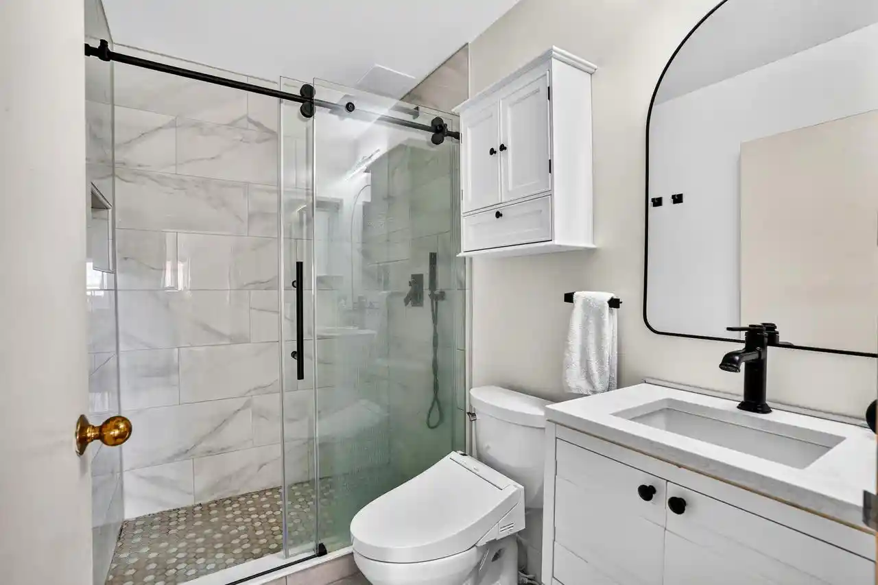 4th image of 234 N Broadway N N, Milwaukee, WI 53202