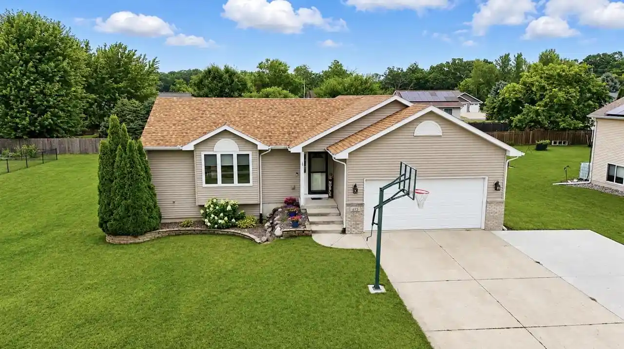 1st image of 612 Birdie Lane Lane, Poynette, WI 53955 | MLS# 2029840