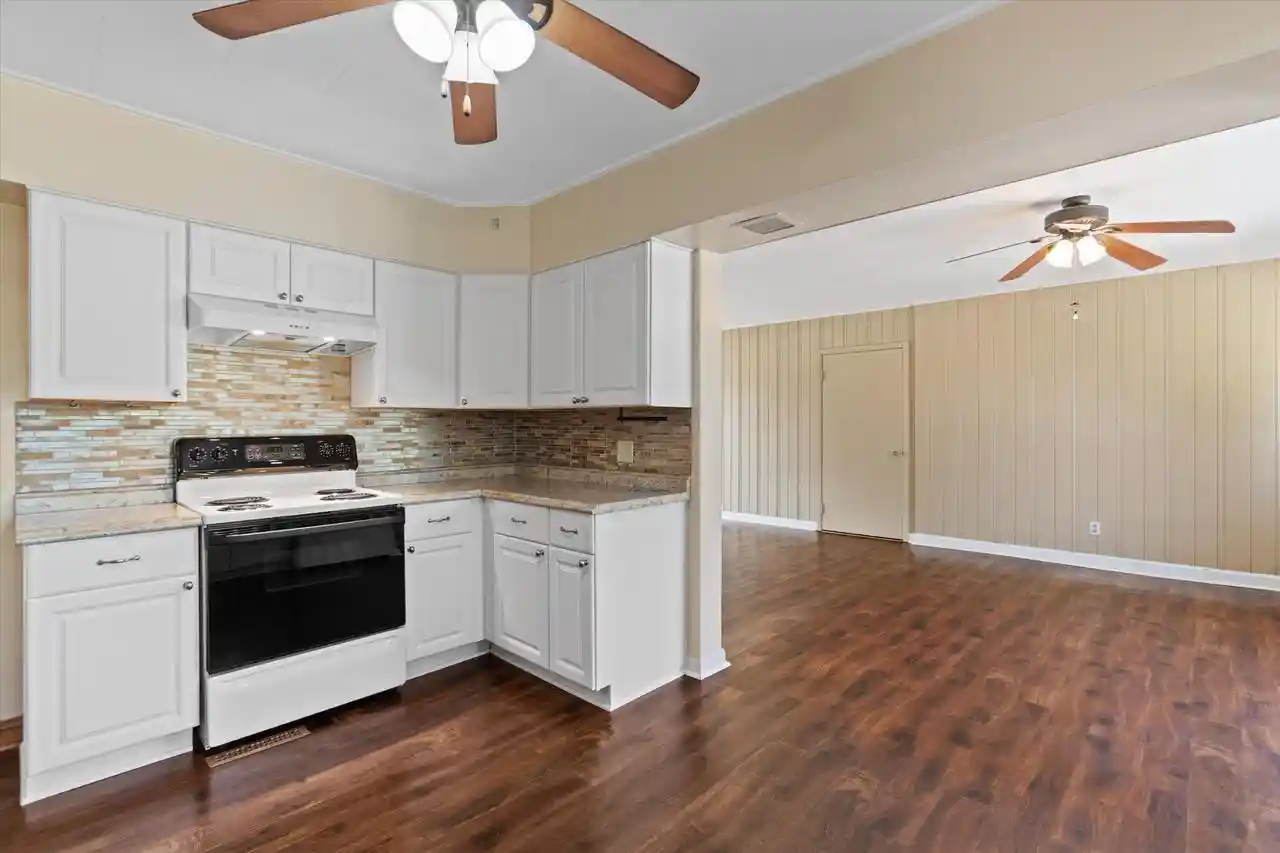 48th image of N89w15660 Main Street Street, Menomonee Falls, WI 53051 | MLS# 1975055