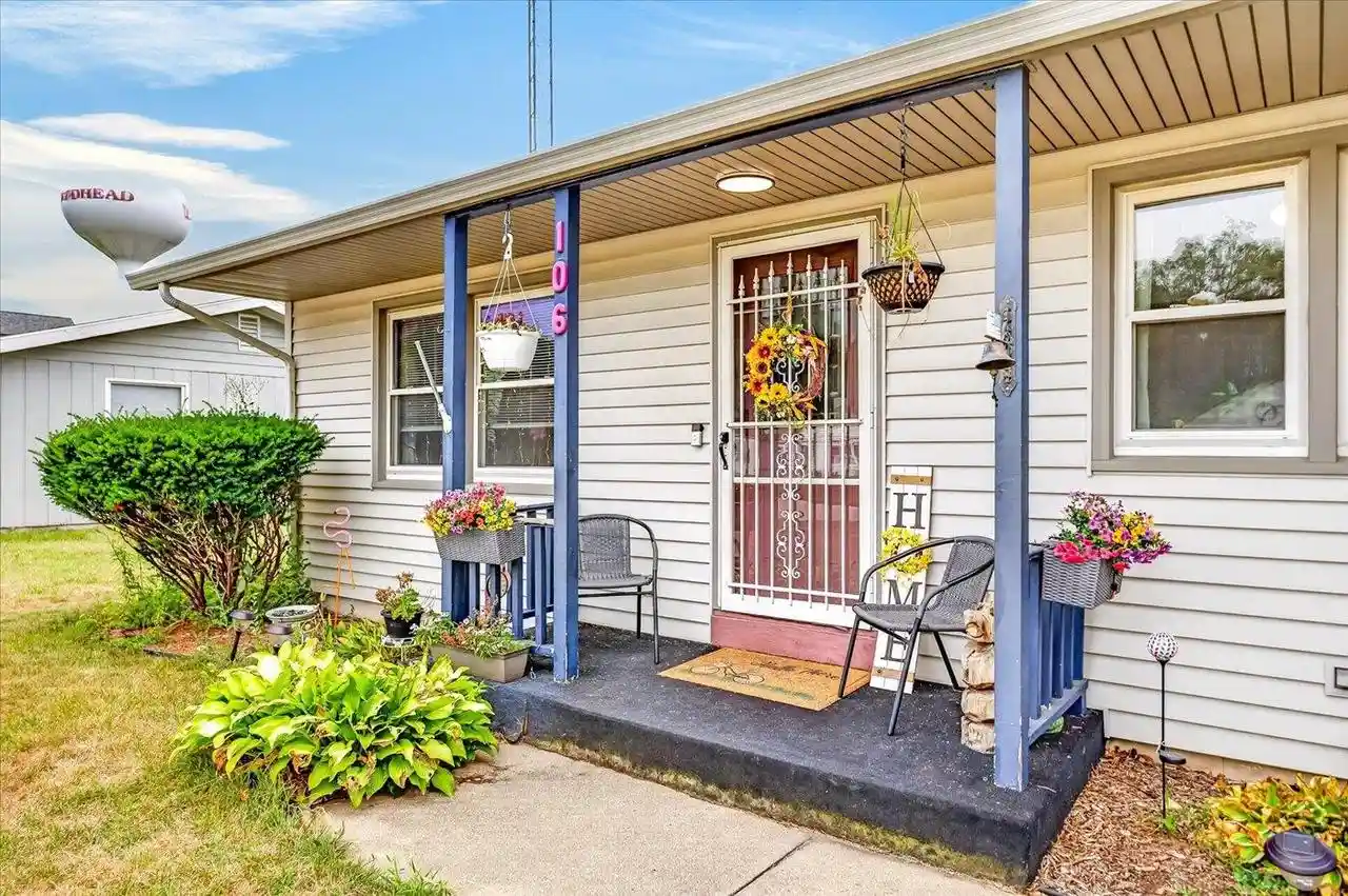 1st image of 106 E 3rd Avenue Avenue, Brodhead, WI 53520 | MLS# 2029862