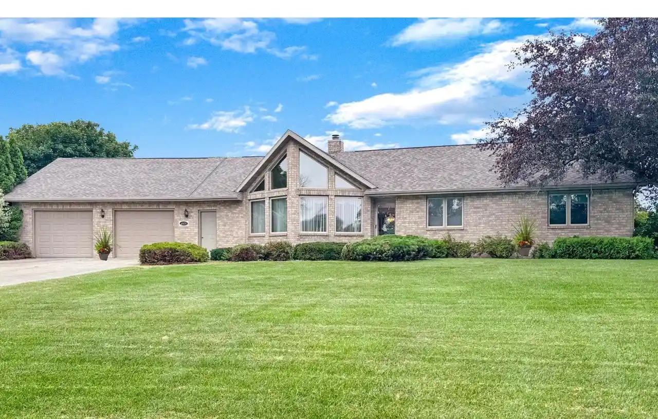 Single family home for sale at 3101 Claymore Lane Lane, New Franken, WI 54229 | MLS# 50330502