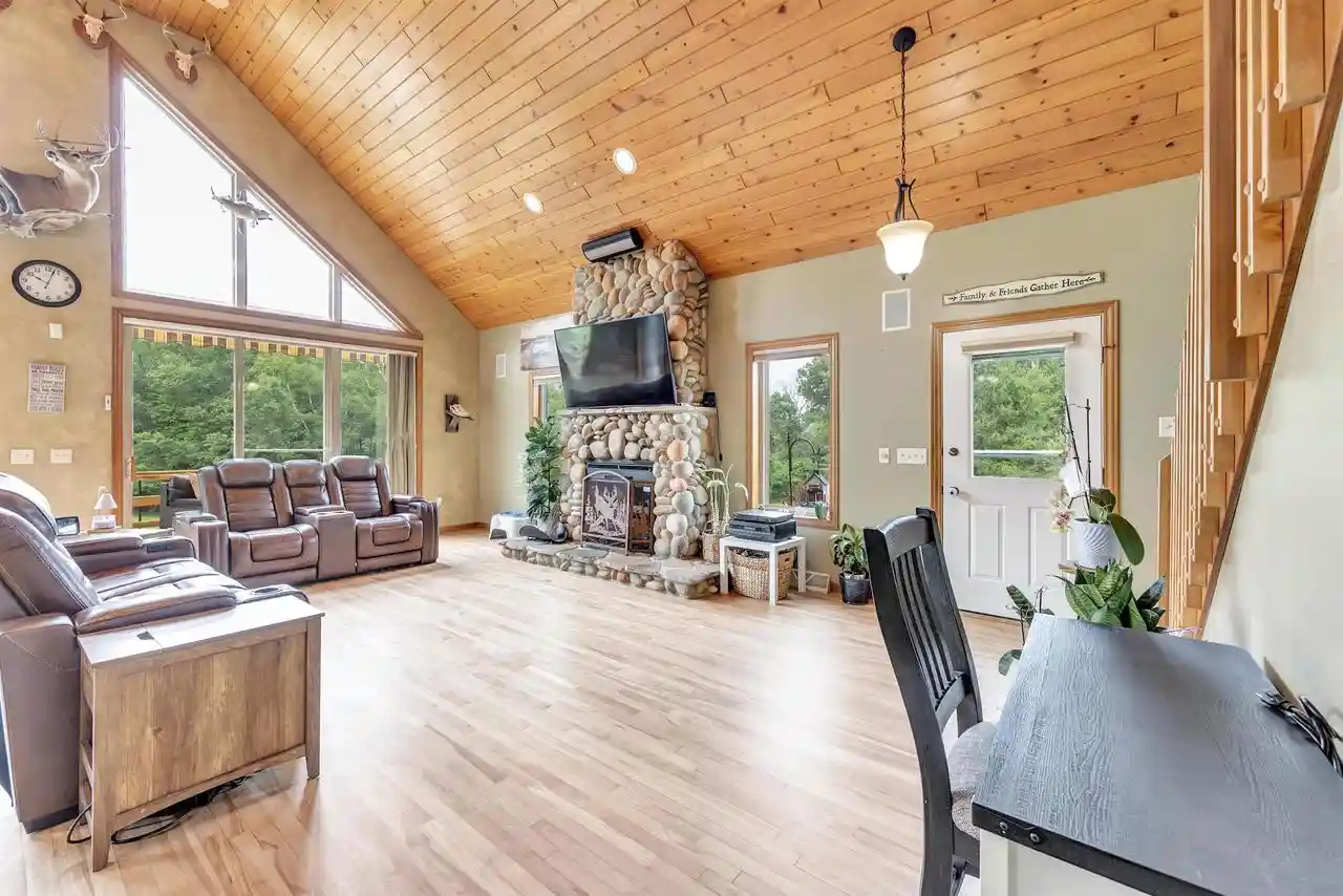 2nd image of N2561 Hodgett Court Court, Waupaca, WI 54981 | MLS# 50330570