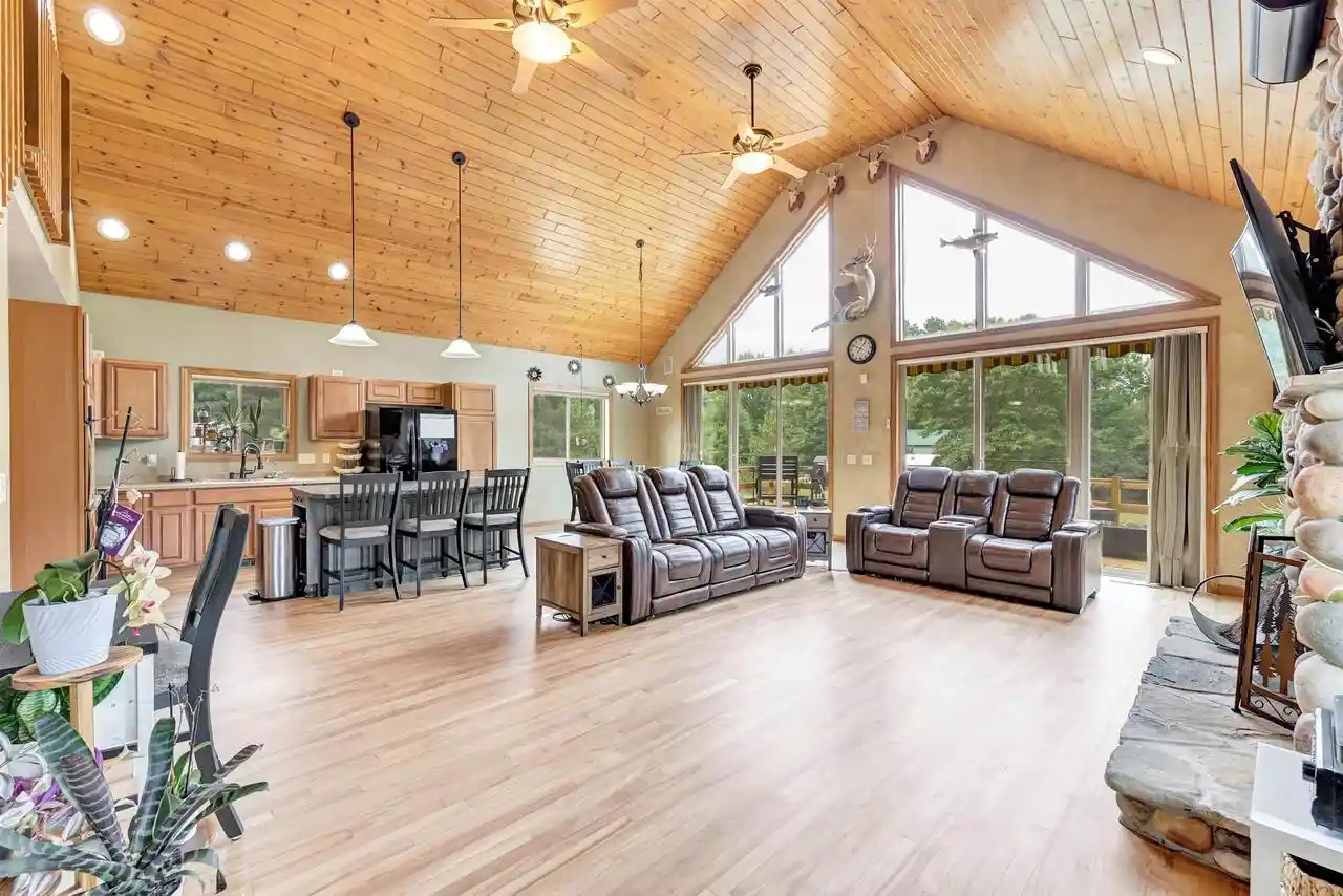 3rd image of N2561 Hodgett Court Court, Waupaca, WI 54981 | MLS# 50330570