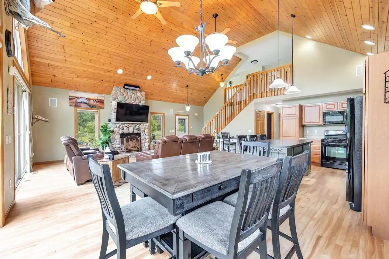 5th image of N2561 Hodgett Court Court, Waupaca, WI 54981 | MLS# 50330570