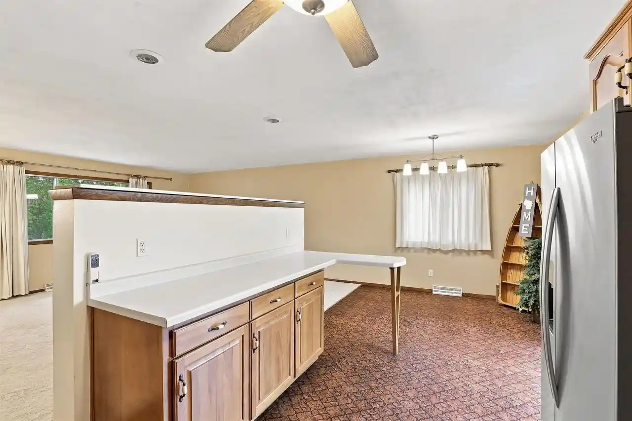 4th image of 1610 Wyman Street Street, New London, WI 54961 | MLS# 50330567