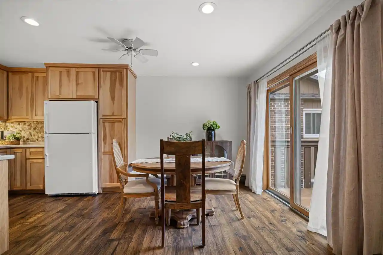 2nd image of 420 Racine St St, Waterford, WI 53185