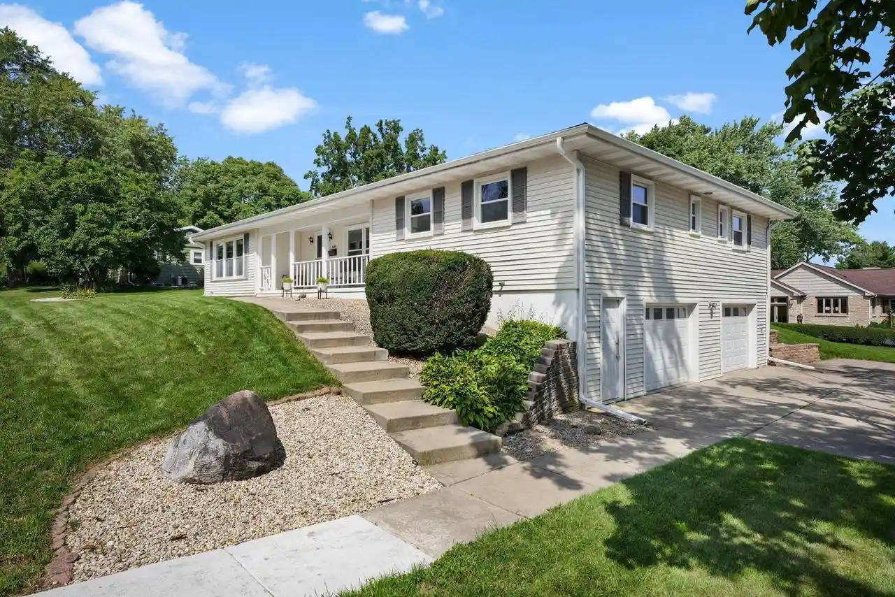 1st image of 300 Plympton Street Street, Verona, WI 53593 | MLS# 2029874