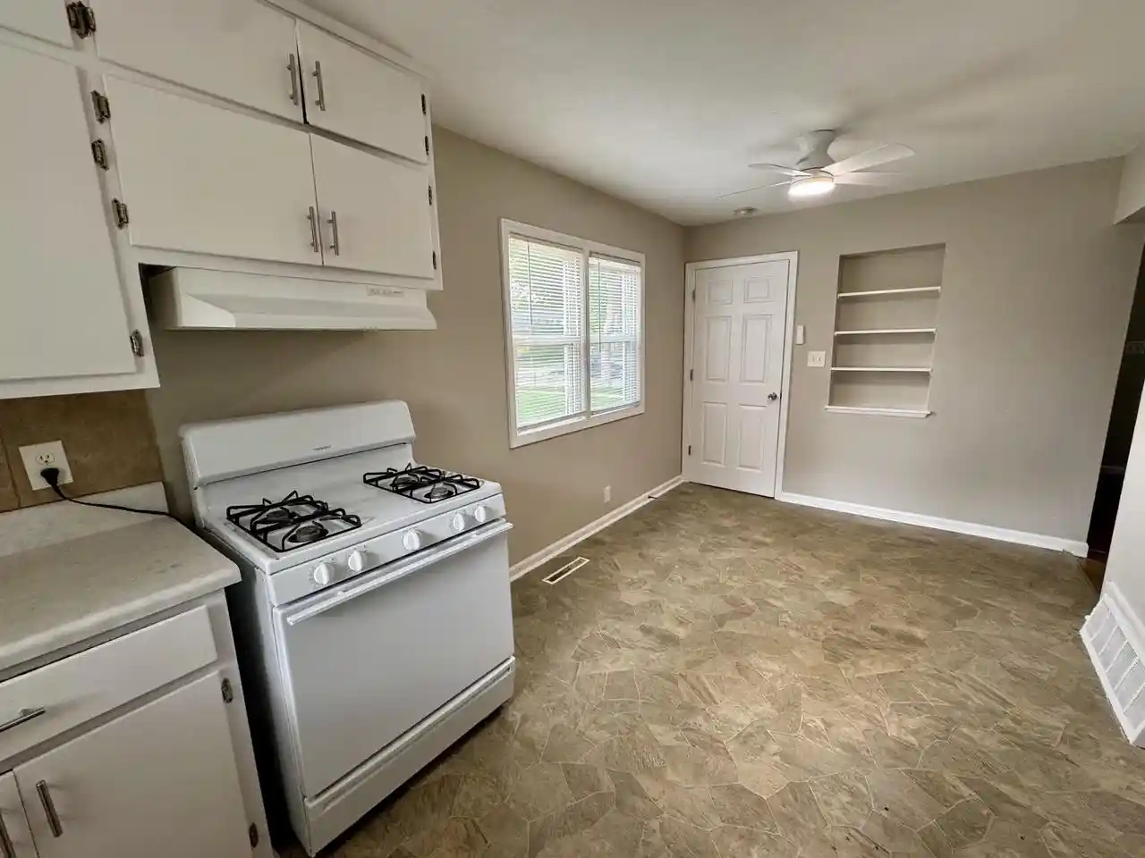 4th image of 4864 N 63Rd Street Street, Milwaukee, WI 53218 | MLS# 1975098