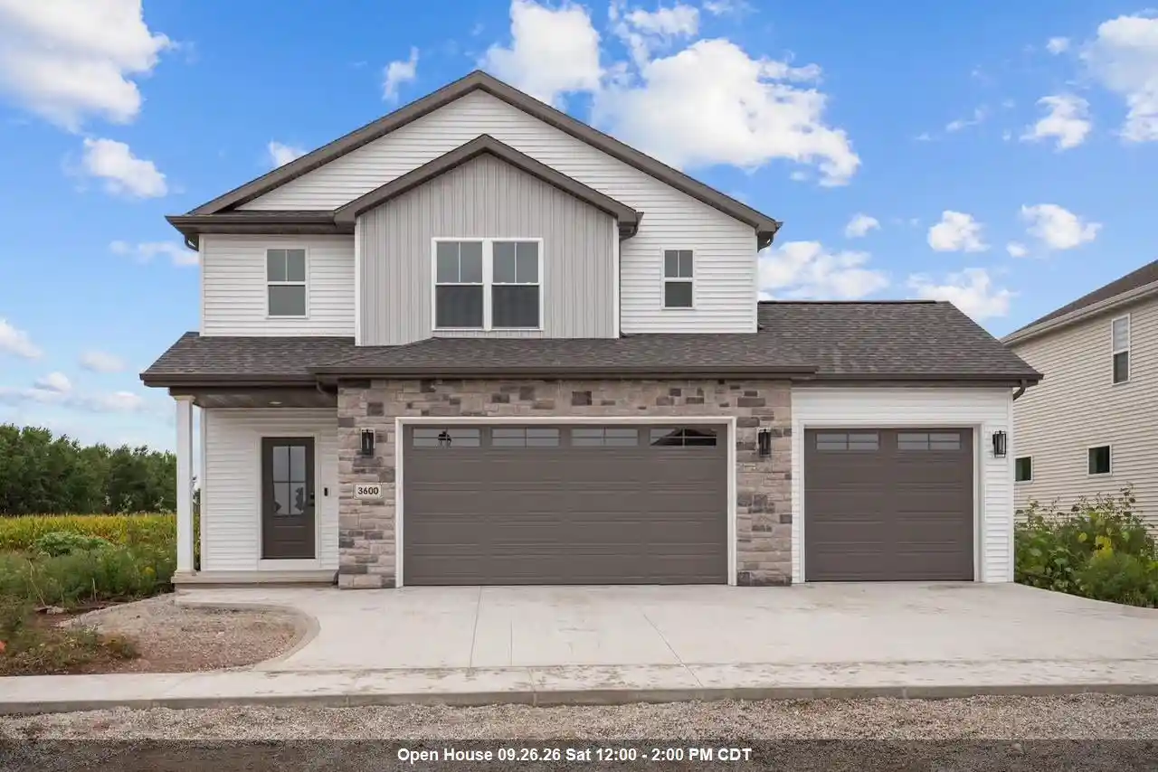 Photo 1 of Single family home for sale at 3600 E Golden Gate Dr Dr, Appleton, WI 54913 | MLS# 50330574 | Listing updated on 2026-09-21