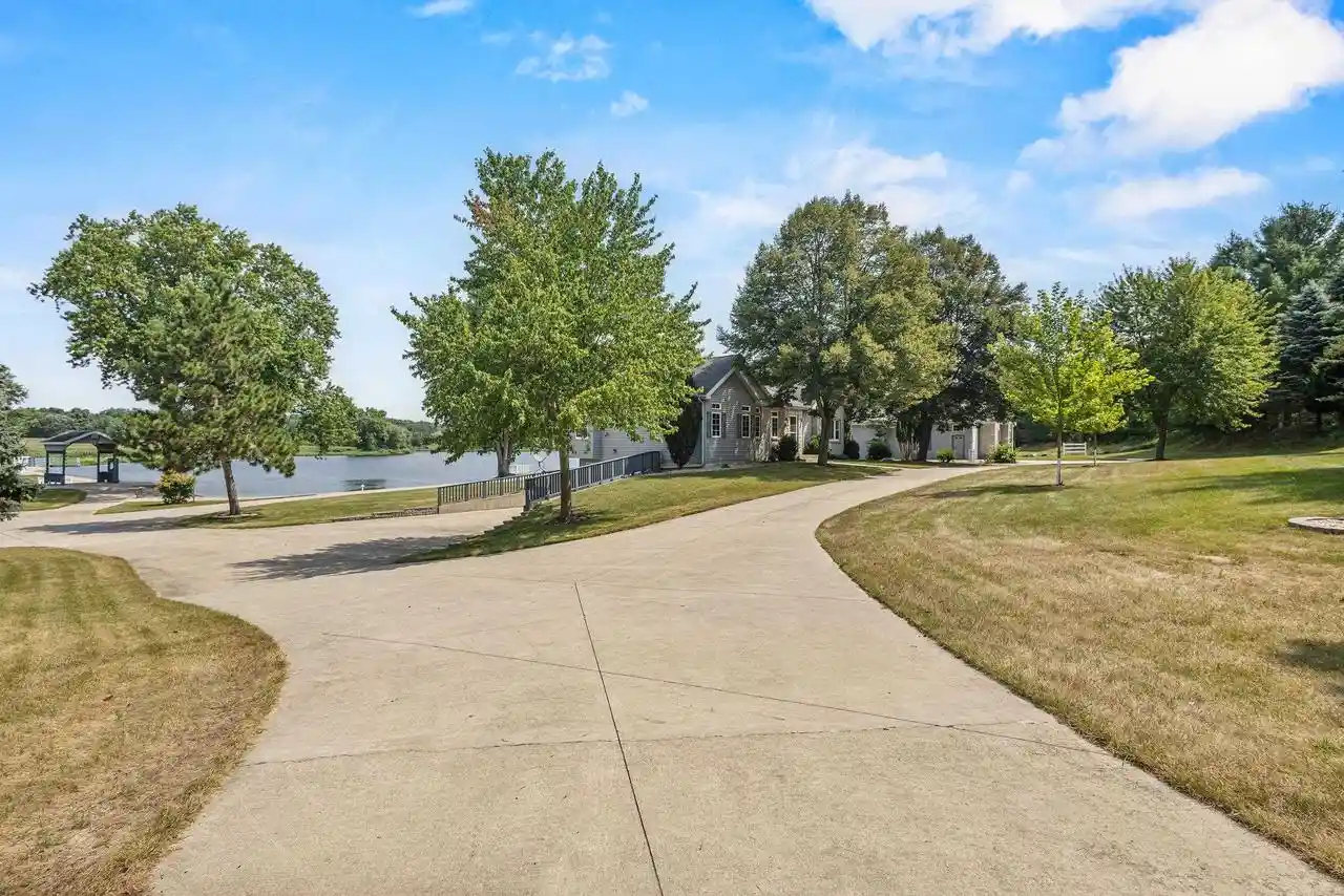 2nd image of W5308 County Road G, Rio, WI 53960 | MLS# 2029891