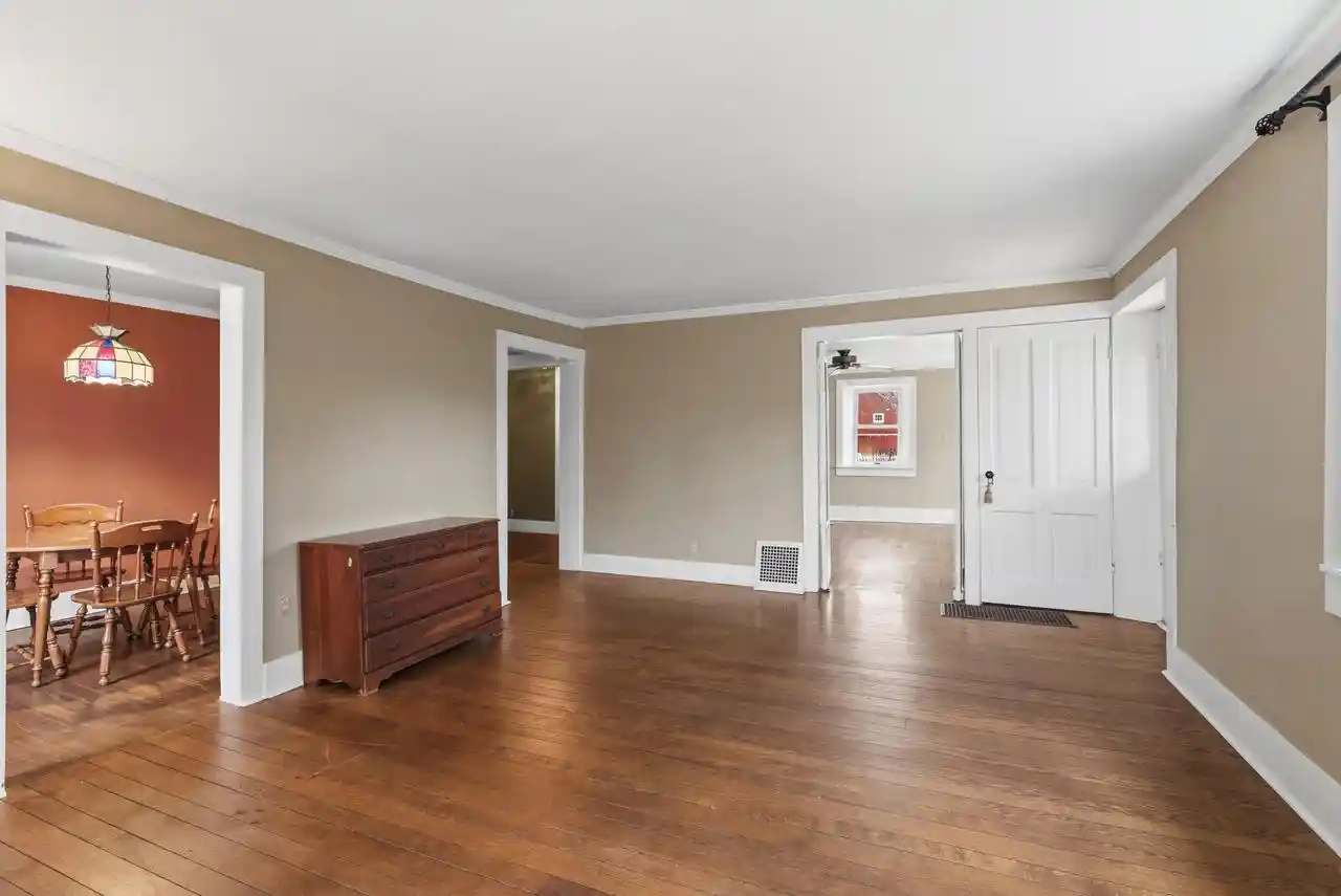 3rd image of 2237 Washington Avenue Avenue, Cedarburg, WI 53012 | MLS# 1975125