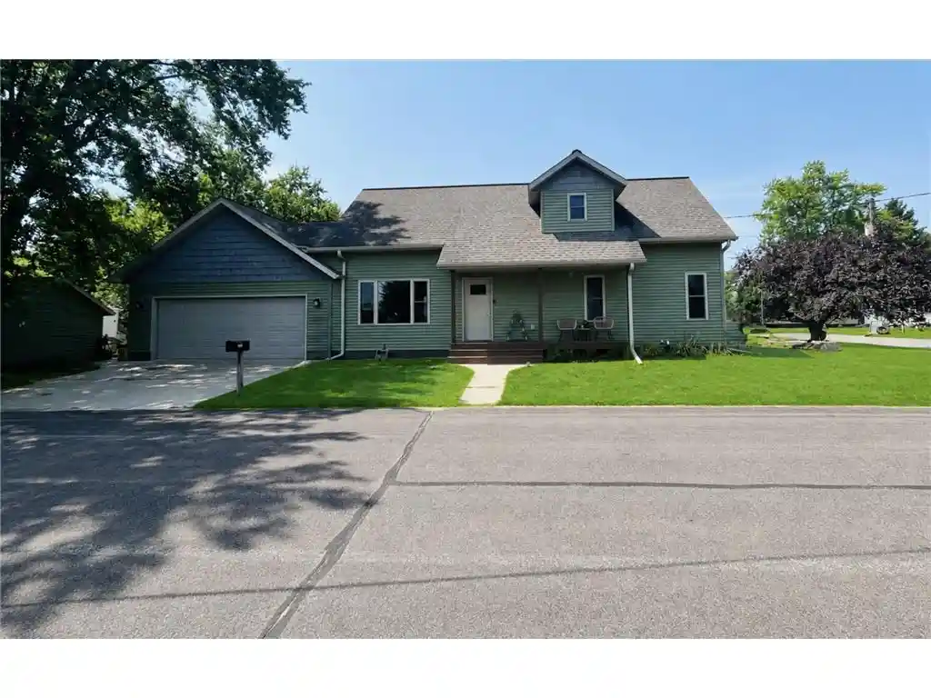 1st image of 50369 Ridgeway Street Street, Osseo, WI 54758 | MLS# 7121288