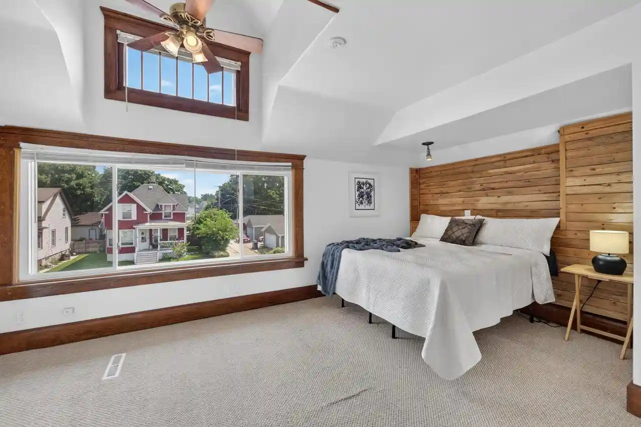 Photo 3 of Single family home for sale at 1338 Quincy Avenue Avenue, Racine, WI 53405 | MLS# 1975126 | Listing updated on 2026-09-24