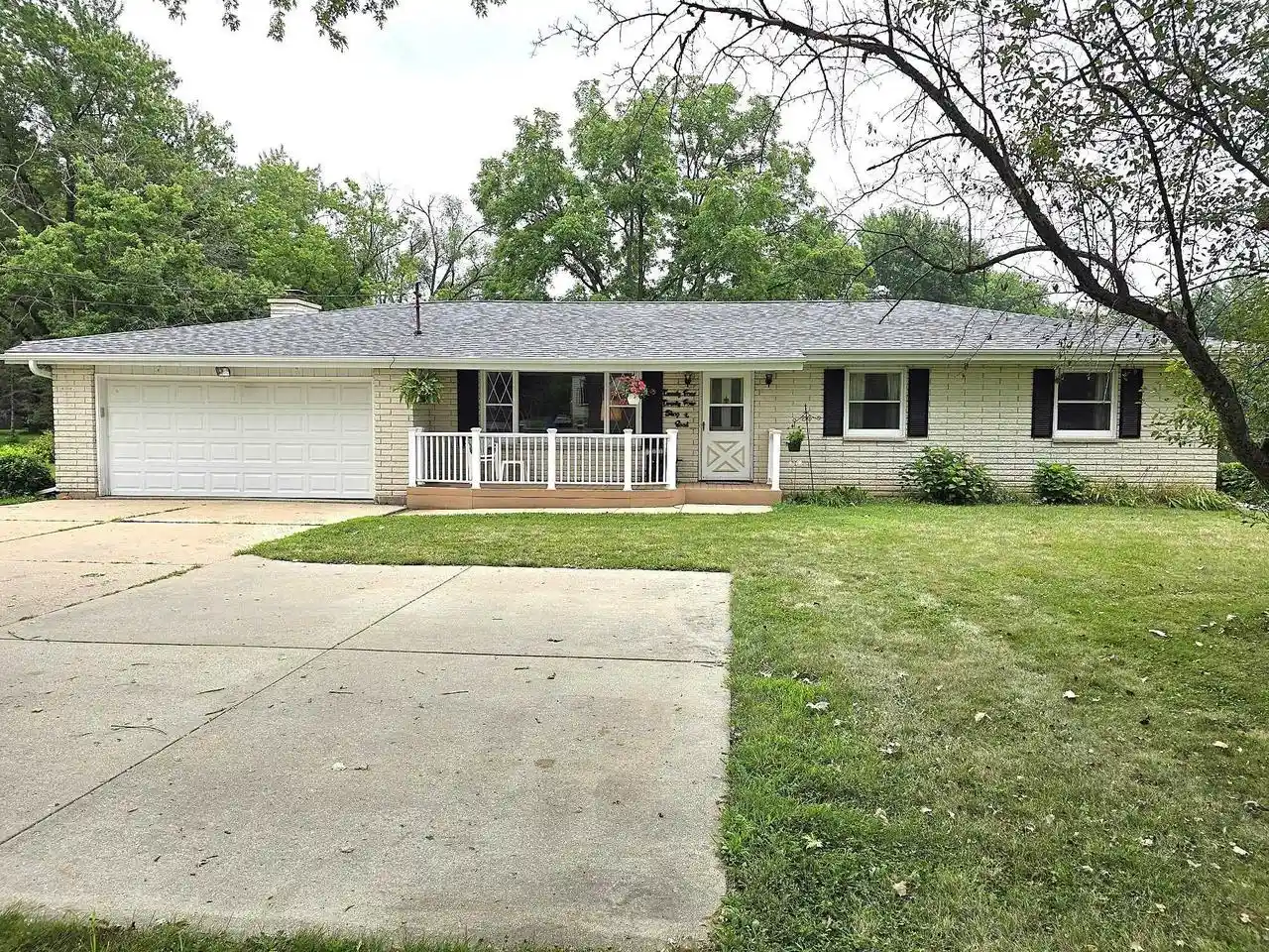 1st image of 2424 Shopiere Road Road, Beloit, WI 53511 | MLS# 2029897