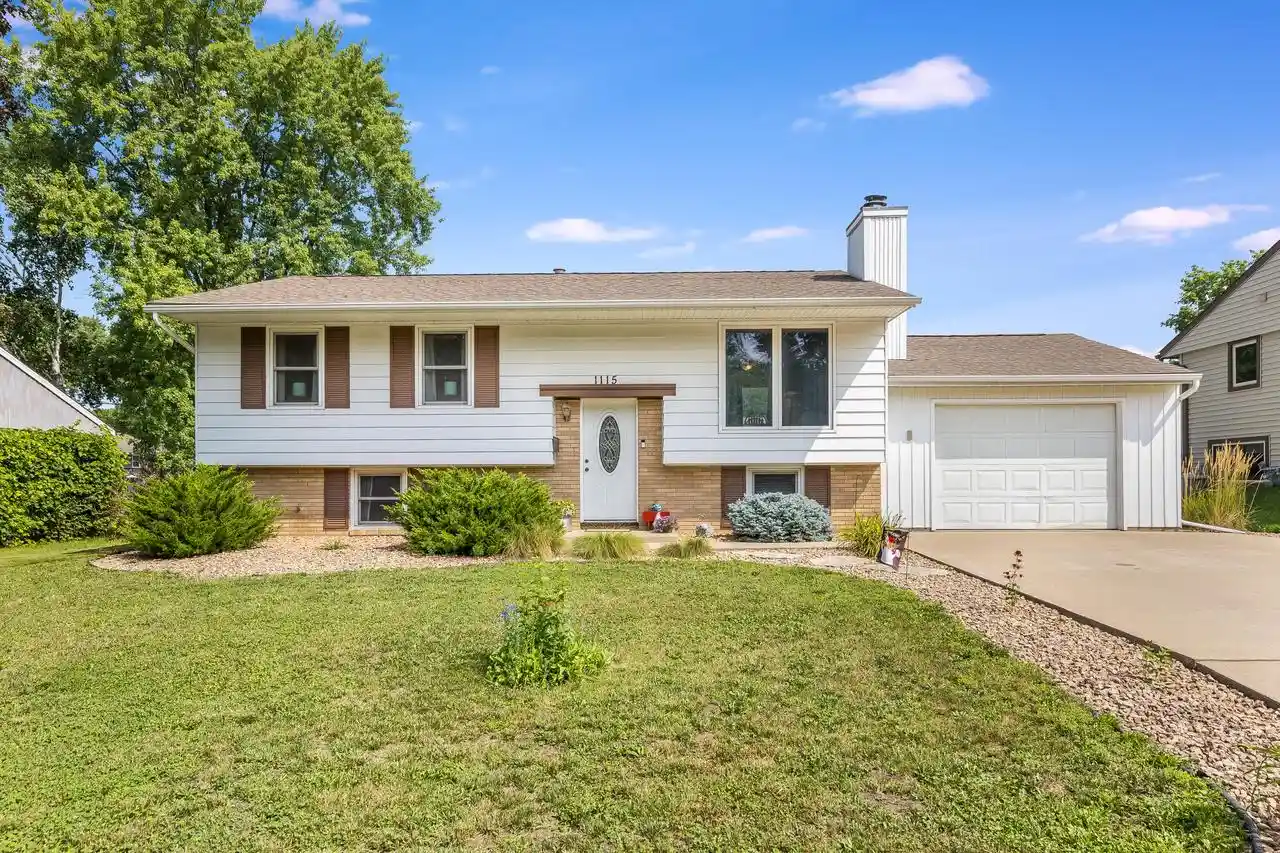 1st image of 1115 Green Street Street, Onalaska, WI 54650 | MLS# 1975136