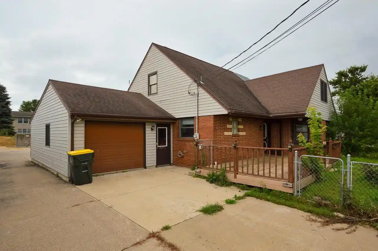 1st image of 565 W Main Street Street, Dickeyville, WI 53808 | MLS# 2029903