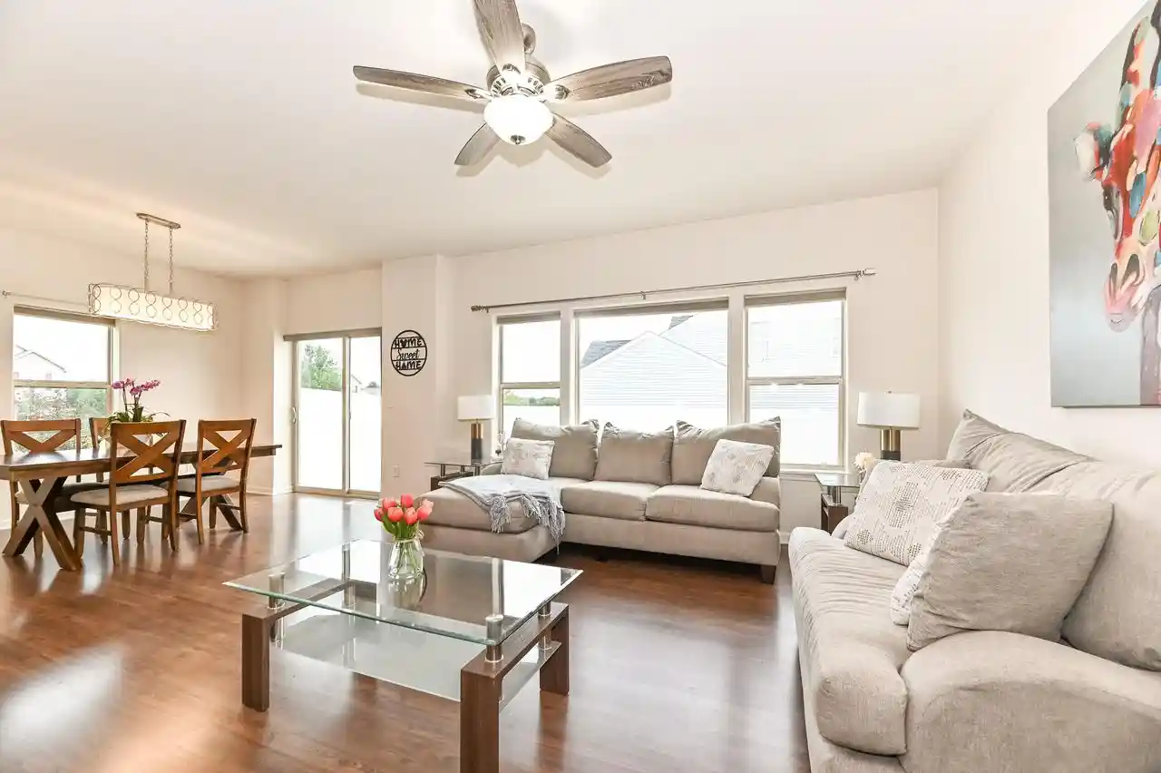2nd image of 3805 Yates Dr Dr, Mount Pleasant, WI 53406 | MLS# 1975139