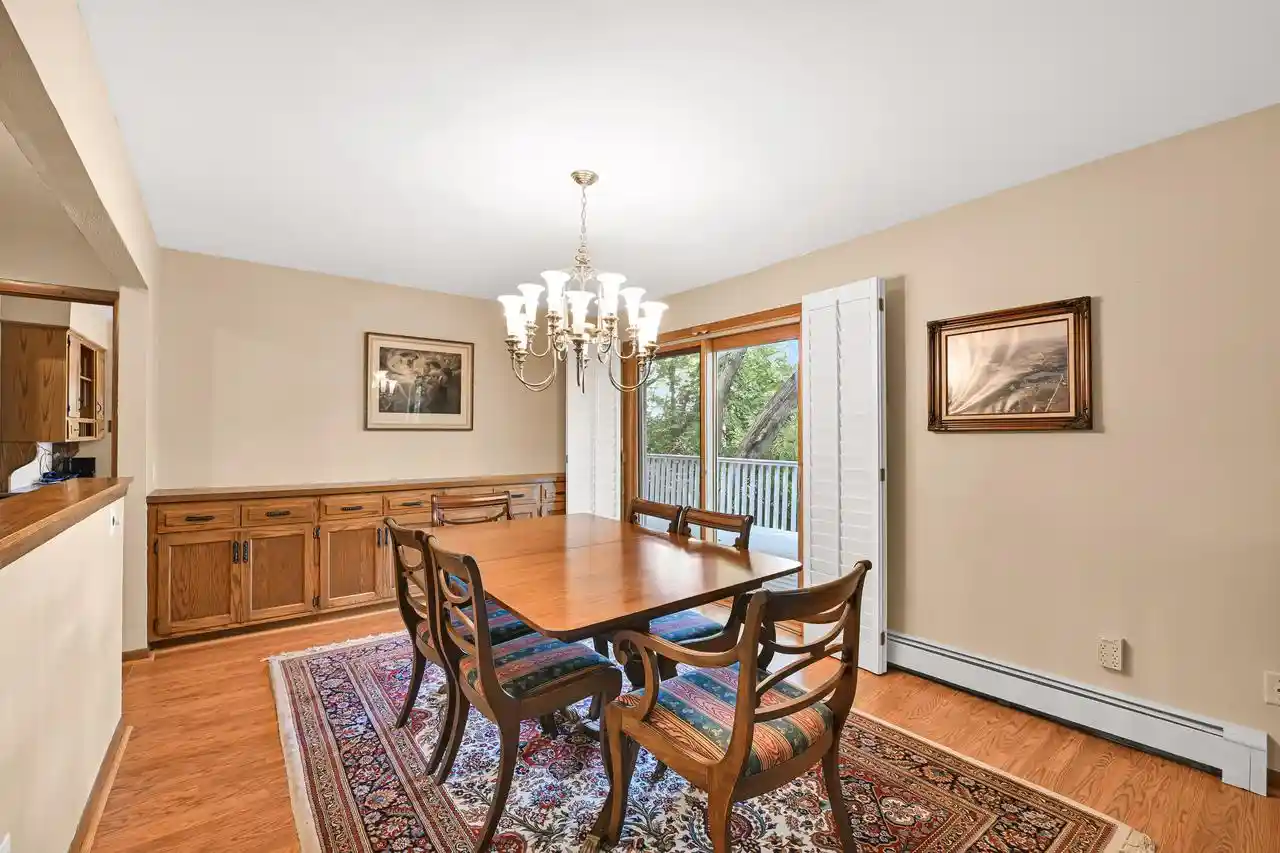 5th image of N9491 Island Dr Dr, Mukwonago, WI 53149 | MLS# 1975140