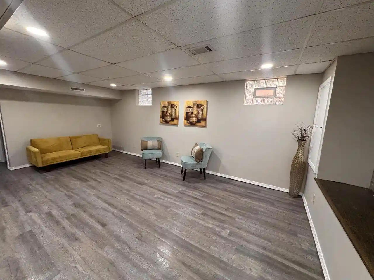 Photo 4 of Single family home for sale at 3716 W Branting Lane Lane, Milwaukee, WI 53215 | MLS# 1975155 | Listing updated on 2026-08-21