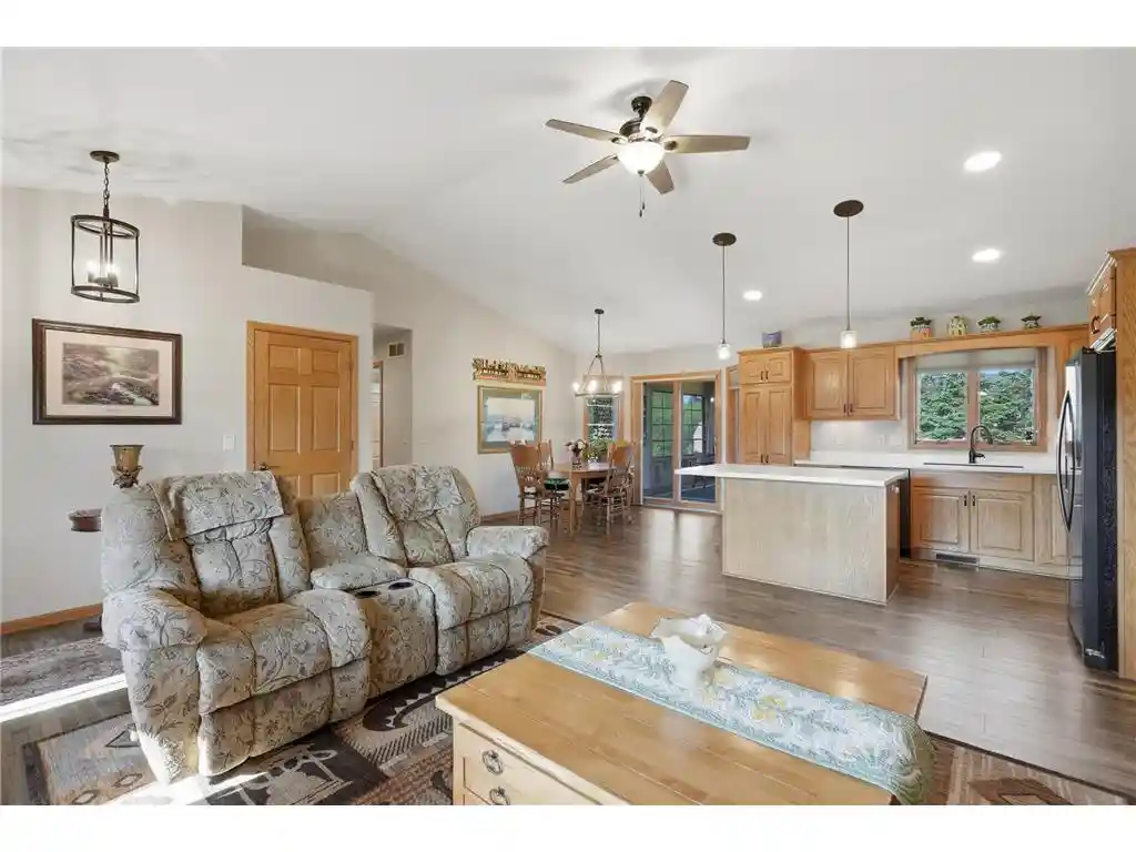 2nd image of 1245 Island View Dr Dr, New Richmond, WI 54017 | MLS# 7120417