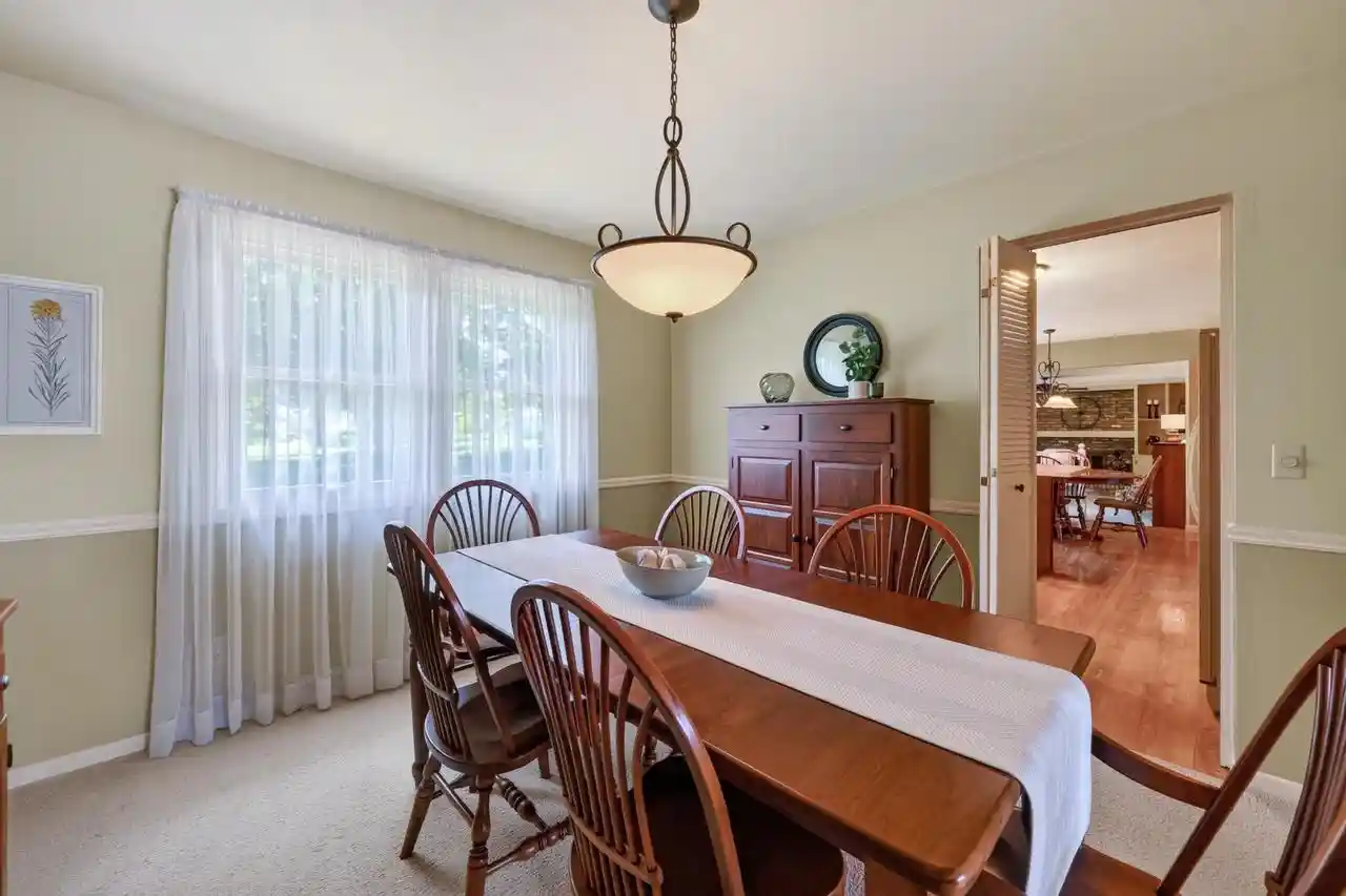 Photo 4 of Sale Pending at 491 Summit Avenue Avenue, Sun Prairie, WI 53590 | MLS# 2029916 | Listing updated on 2026-08-17