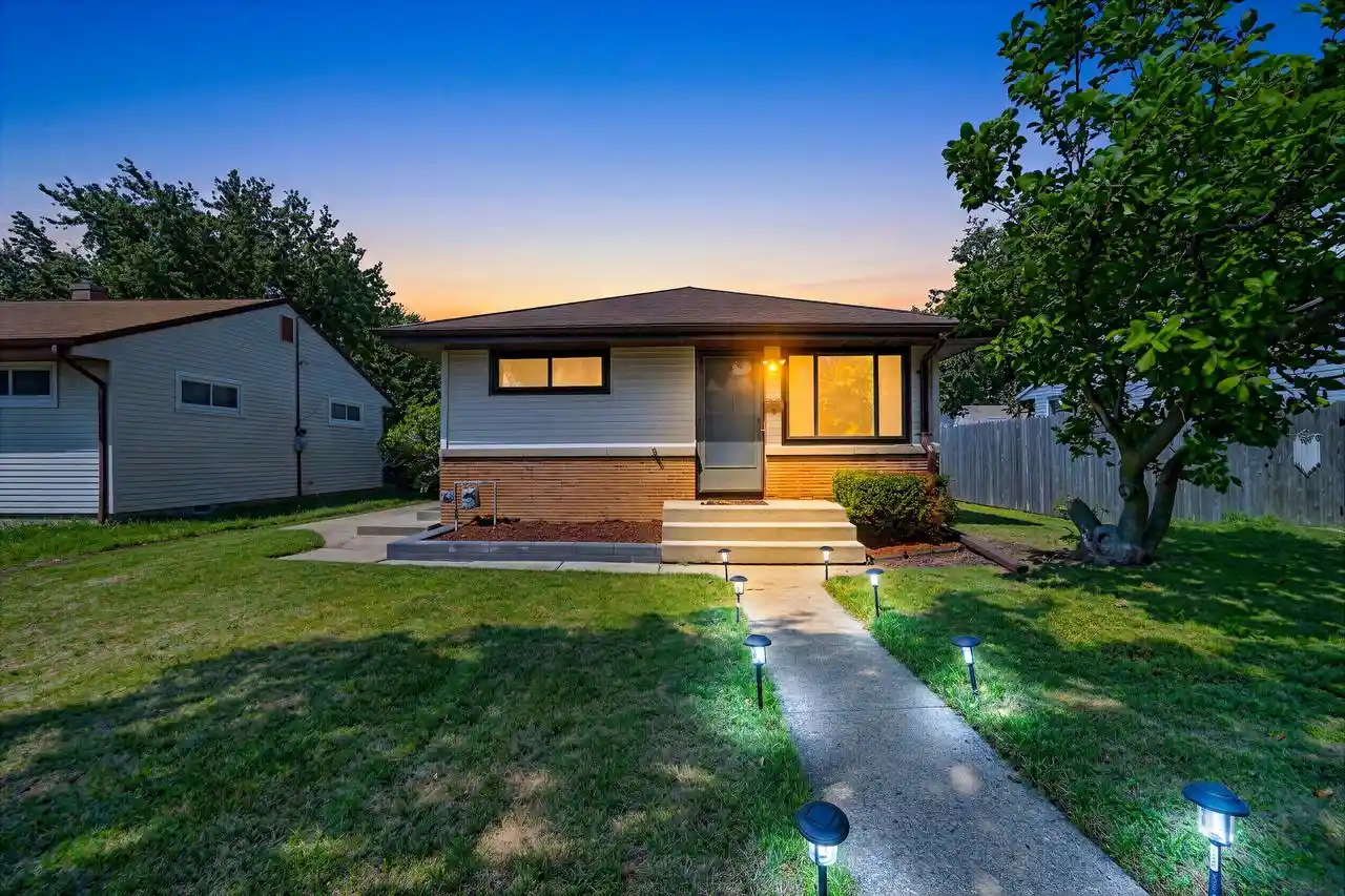 Photo 1 of Single family home for sale at 4643 S Logan Avenue Avenue, Milwaukee, WI 53207 | MLS# 1975164 | Listing updated on 2026-08-23