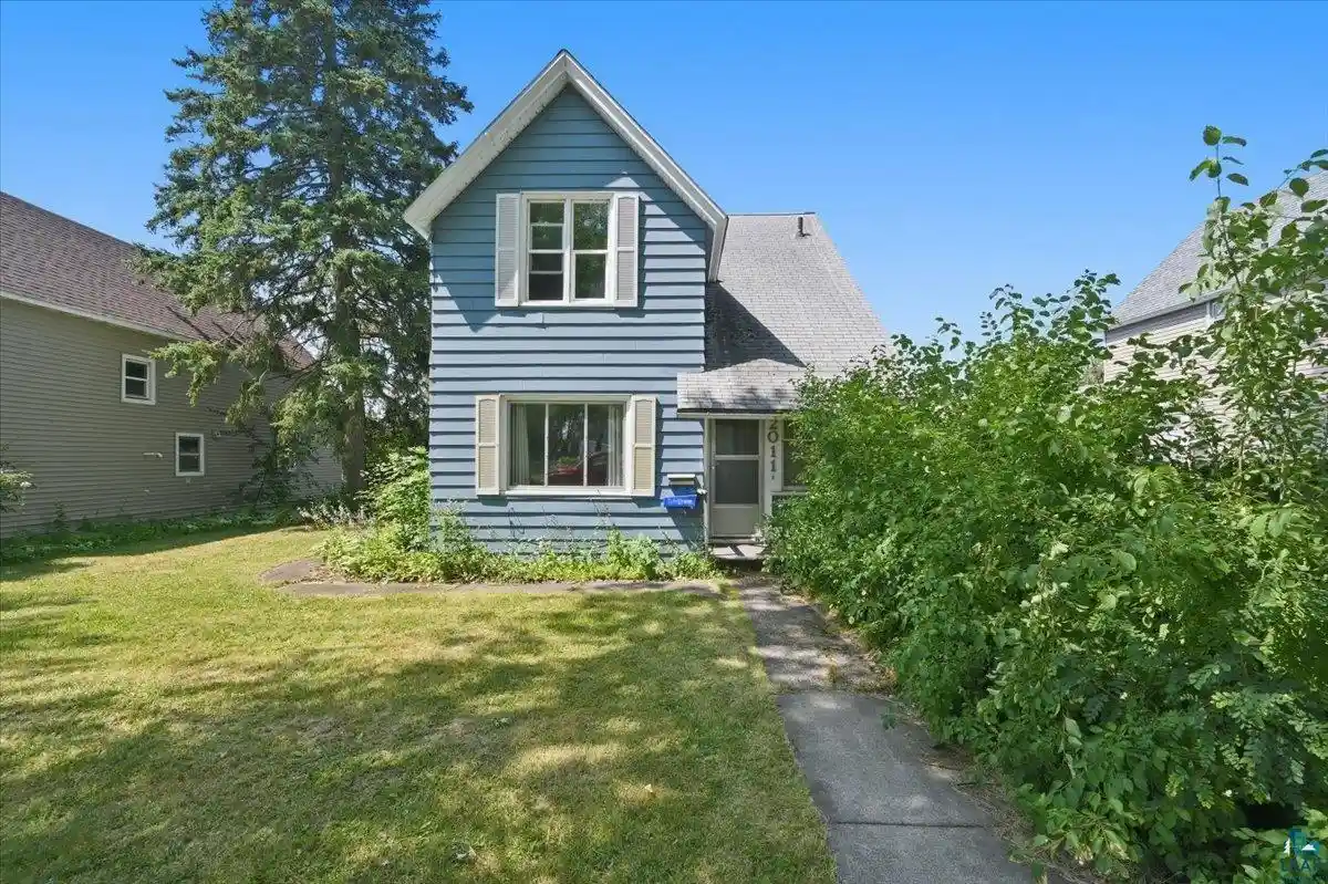 1st image of 2011 Missouri Ave Ave, Superior, WI 54880 | MLS# 6127214