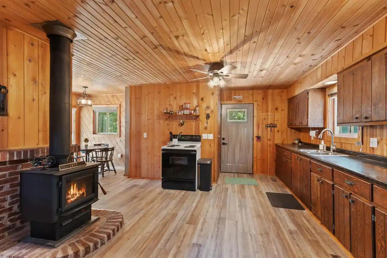 3rd image of 1148 Chicago Dr Dr, Friendship, WI 53934 | MLS# 2029929