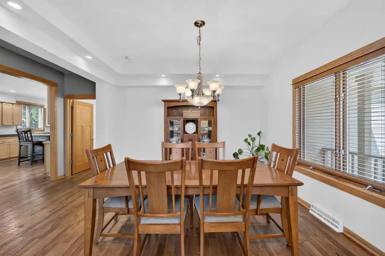 Photo 3 of Single family home for sale at 500 Pleasant Valley Parkway Parkway, Waunakee, WI 53597 | MLS# 2029932 | Listing updated on 2026-08-28