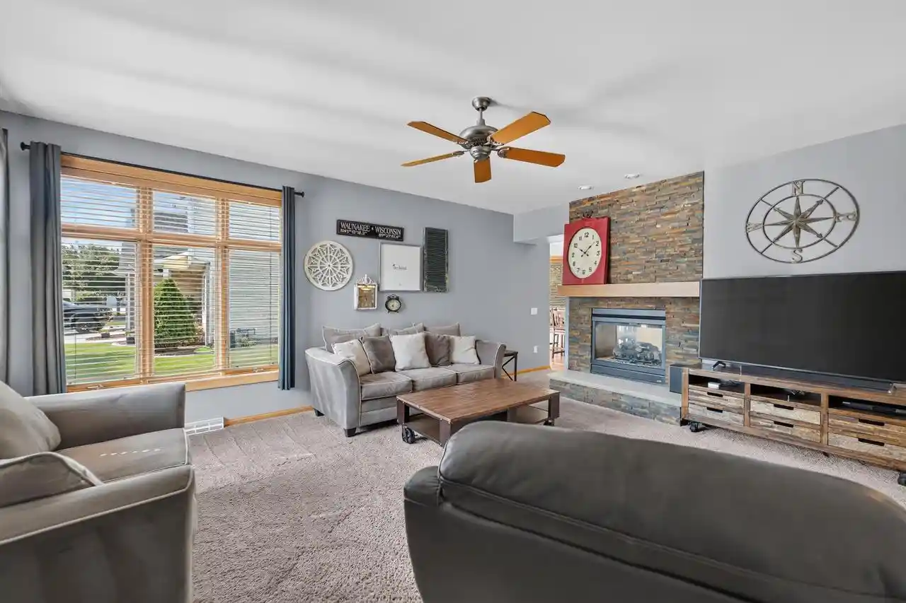 Photo 4 of Single family home for sale at 500 Pleasant Valley Parkway Parkway, Waunakee, WI 53597 | MLS# 2029932 | Listing updated on 2026-08-28