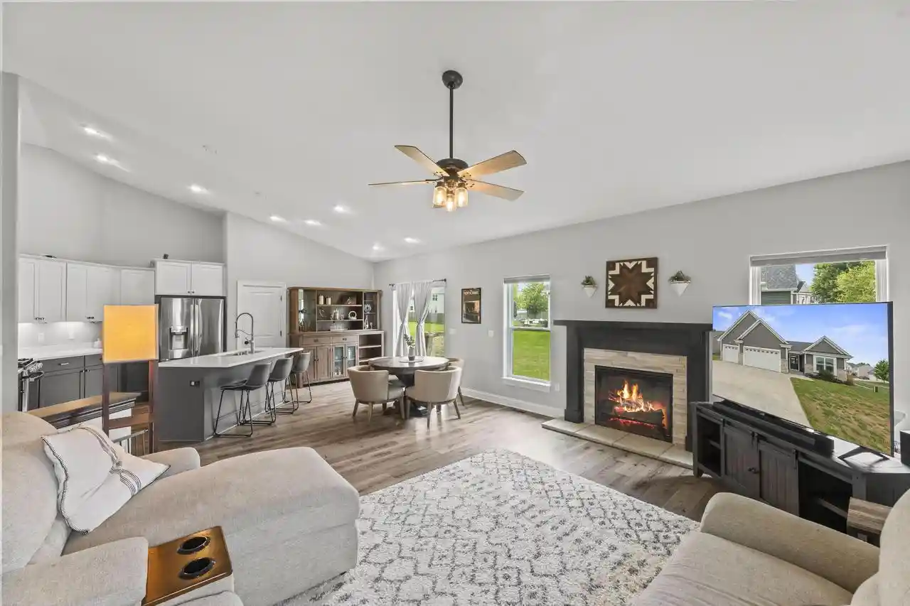 2nd image of N8041 Preserve Park Dr Dr, Ixonia, WI 53036 | MLS# 1975194
