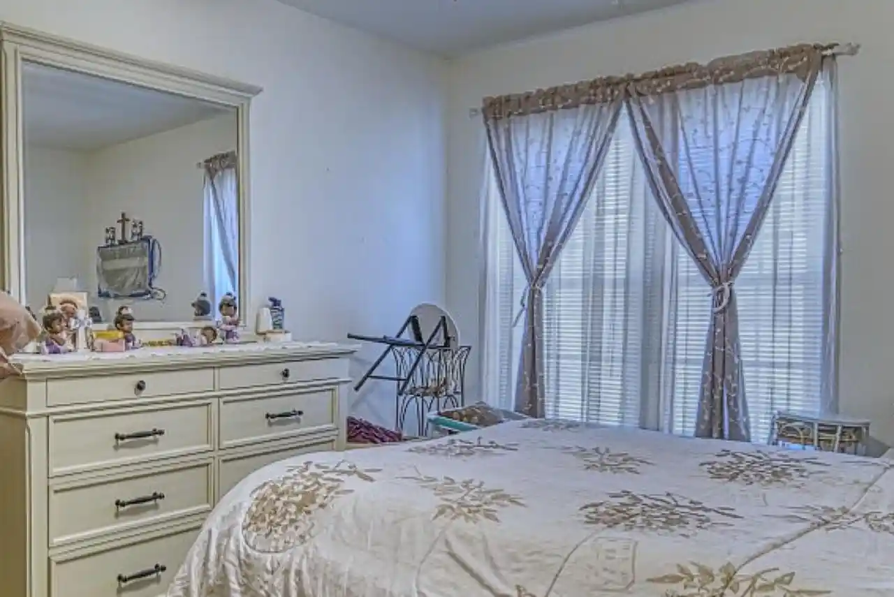 2nd image of 9500 N Green Bay Road Road #105, Milwaukee, WI 53209 | MLS# 1975198