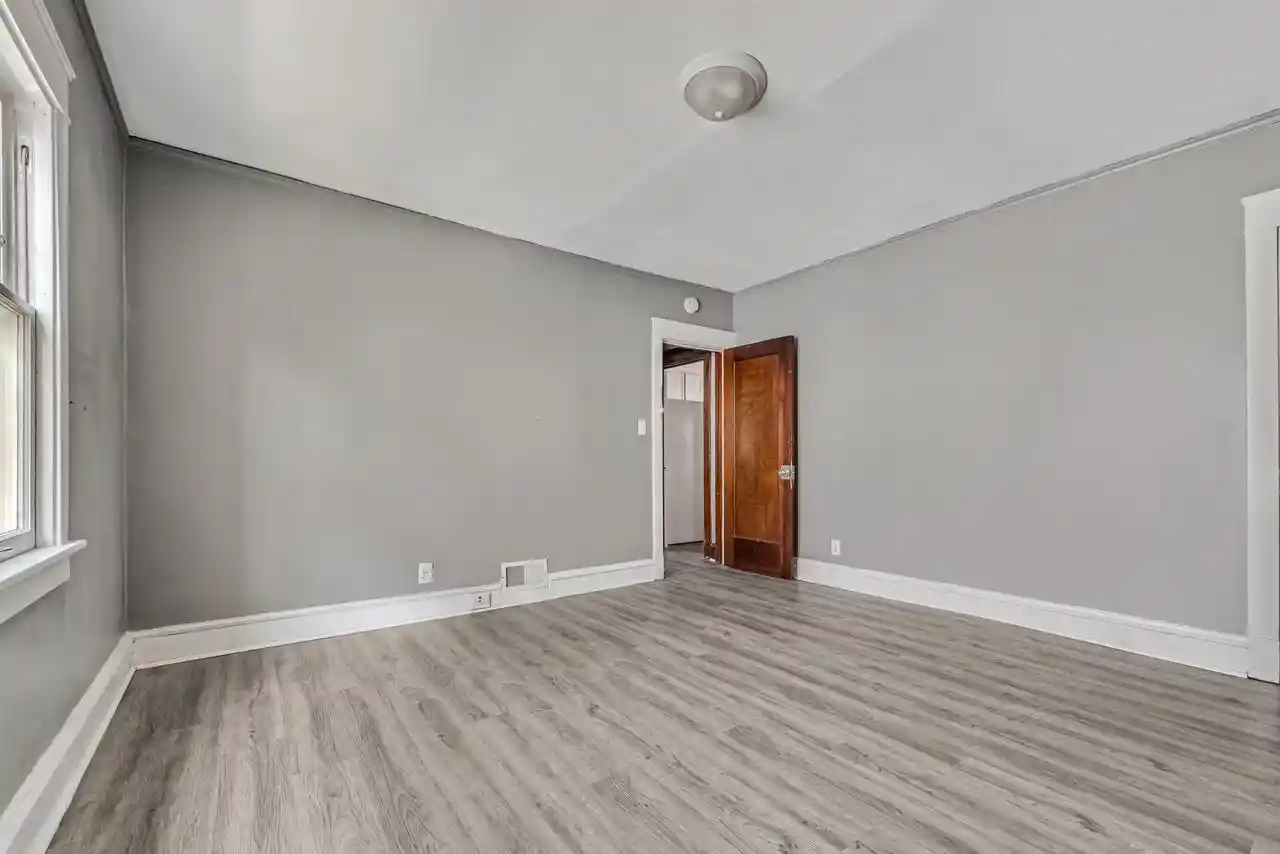 Listing Photo 4 - Condo for sale in building located at 2828 N 49Th St St, Milwaukee, WI 53210 - Unit #2830