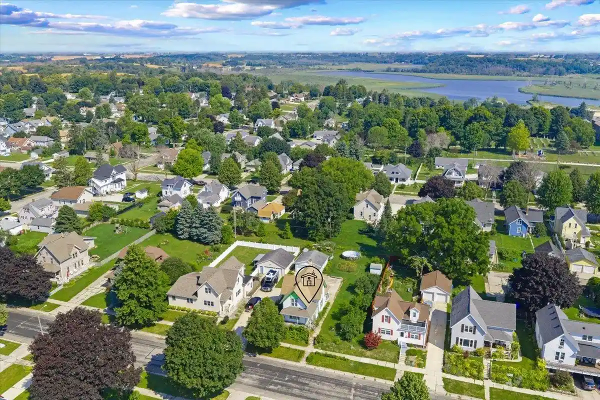 5th image of 625 Center Street Street, Kewaunee, WI 54216 | MLS# 50330585