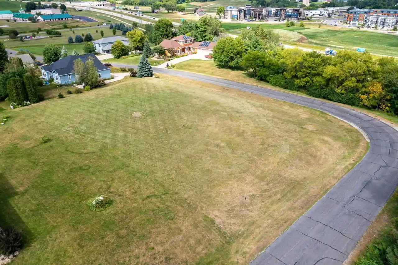 22nd image of Lot 14 Highwood Circle Circle, Middleton, WI 53562 | MLS# 2029942