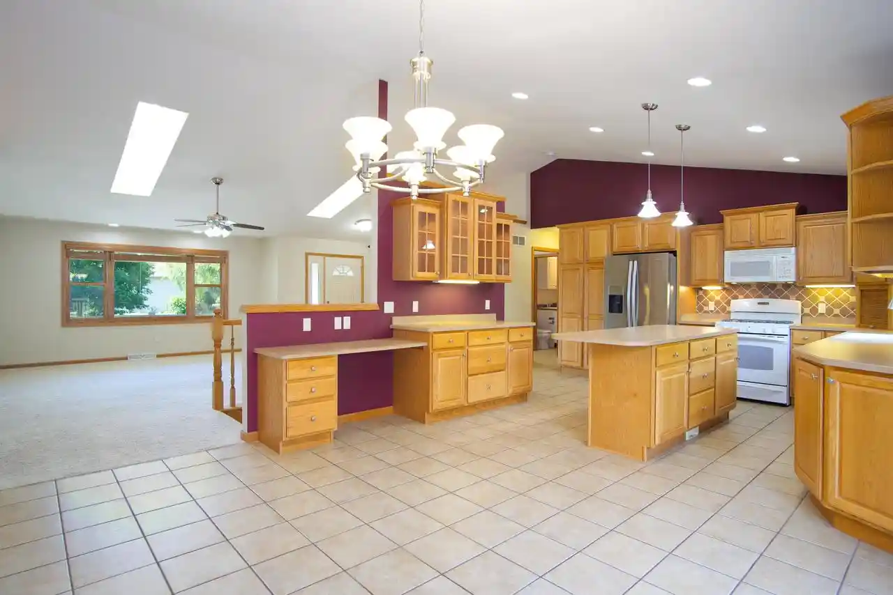 Photo 3 of Single family home for sale at 3096 Castleton Crossing Crossing, Sun Prairie, WI 53590 | MLS# 2029952 | Listing updated on 2026-09-18