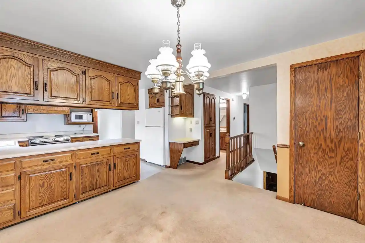 2nd image of 1343 Emilie Street Street, Green Bay, WI 54301 | MLS# 50330610