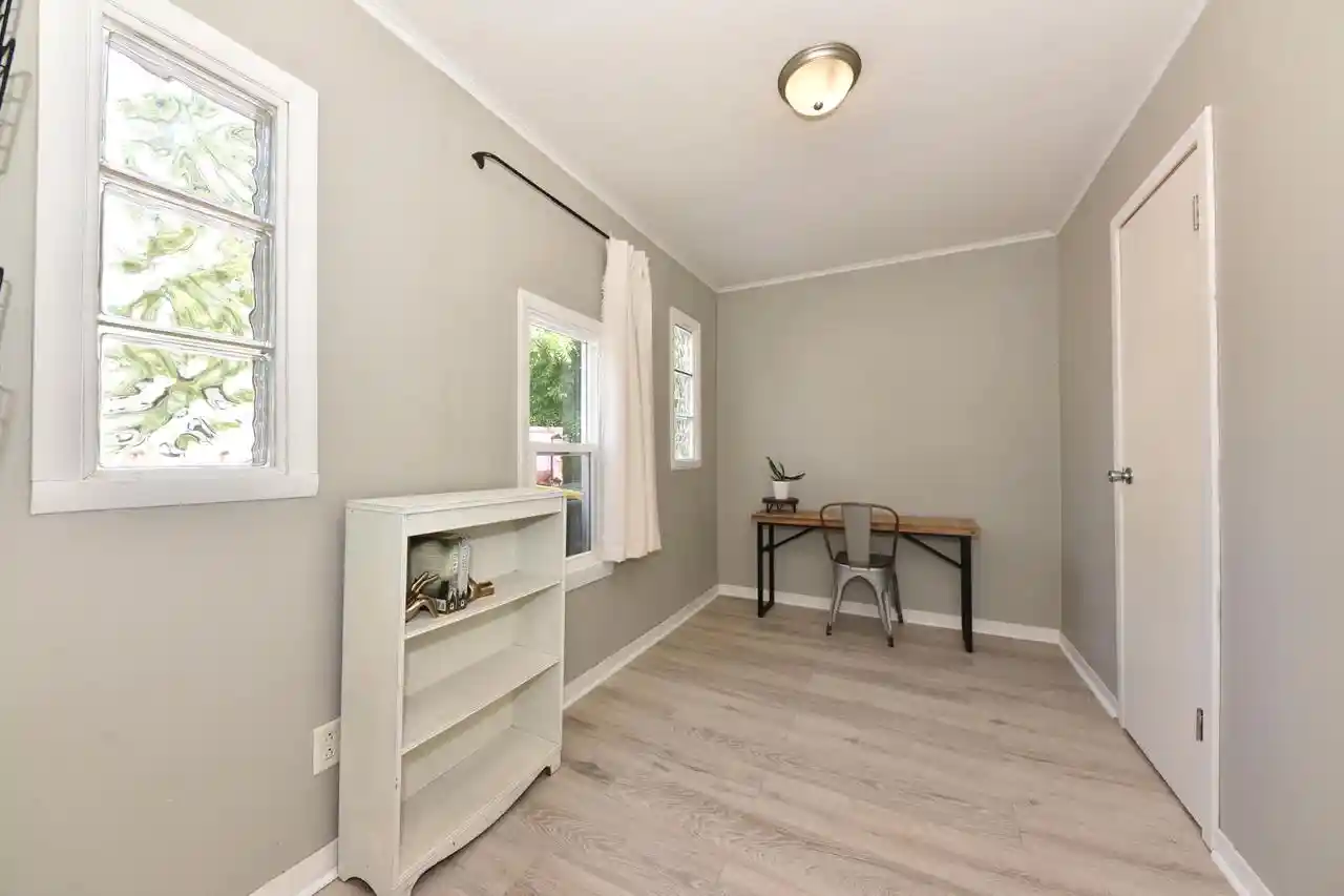 11th image of 1605 Murray Avenue Avenue, Waukesha, WI 53186 | MLS# 1975246